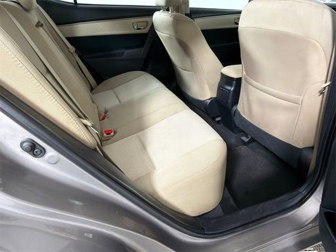 Used 2016 Toyota Corolla LE image 13