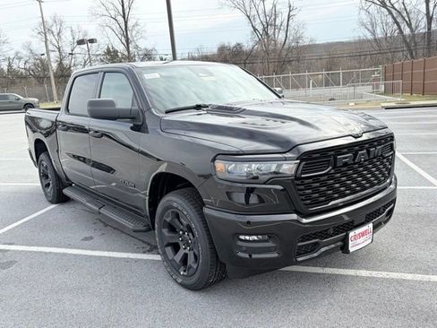 New 2026 RAM 1500 Express image 2