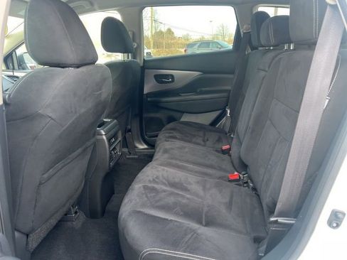 Used 2022 Nissan Murano S AWD/4WD image 16