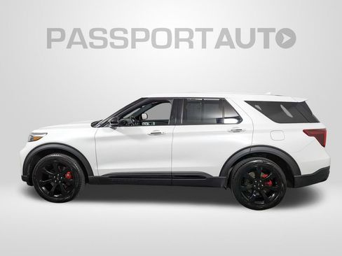 Used 2022 Ford Explorer ST w/ Equipment Group 401A image 2