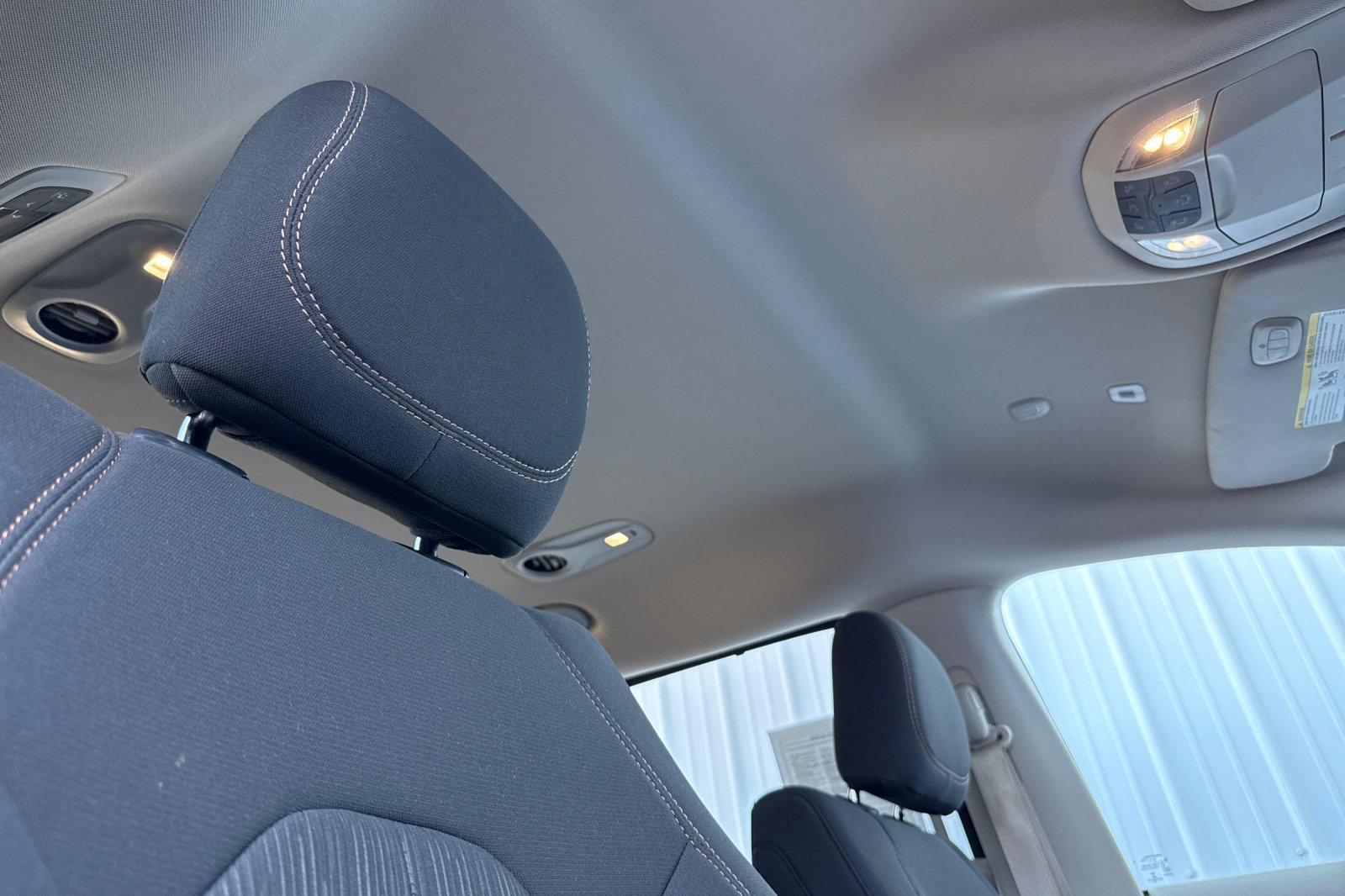 Used 2019 Chrysler Pacifica Touring Plus w/ Advanced Safetytec Group FWD image 20