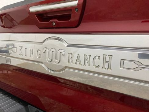 Used 2015 Ford F150 King Ranch w/ Equipment Group 601A Luxury AWD/4WD image 93