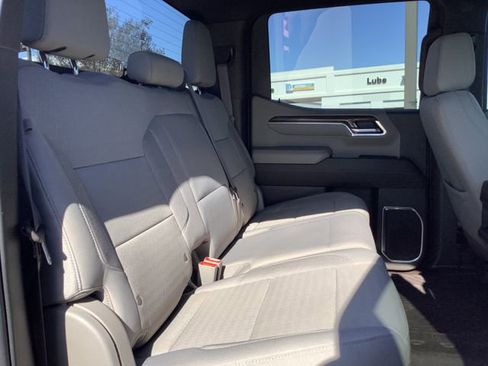 Used 2023 Chevrolet Silverado 1500 LT Trail Boss image 34