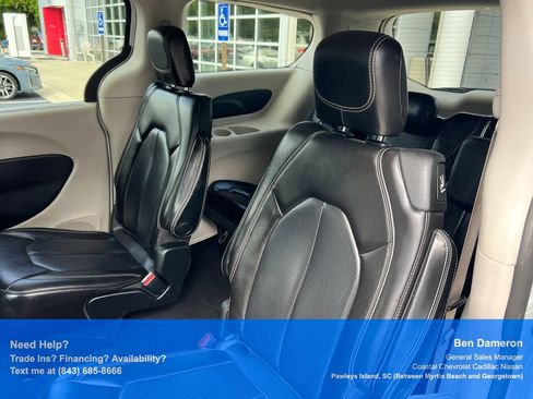 Used 2021 Chrysler Voyager Lxi FWD image 16