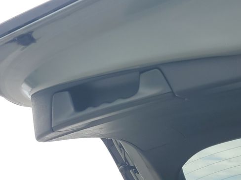 Certified 2021 Toyota RAV4 XLE FWD image 10