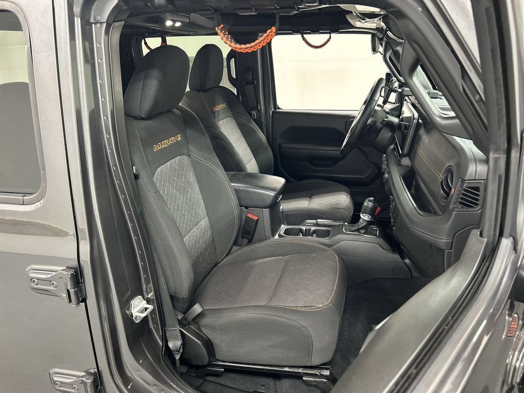 Used 2024 Jeep Gladiator Mojave w/ Convenience Group AWD/4WD image 19