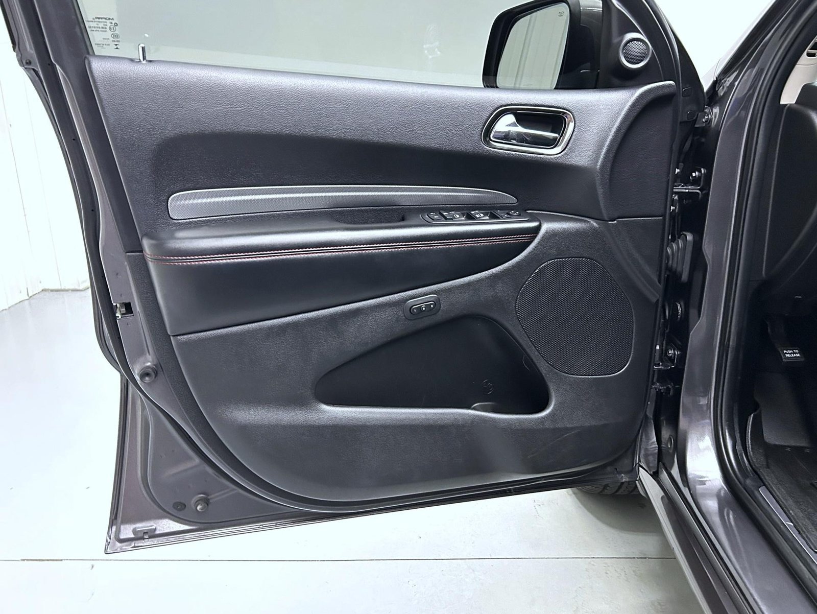 Used 2018 Dodge Durango GT AWD/4WD image 9
