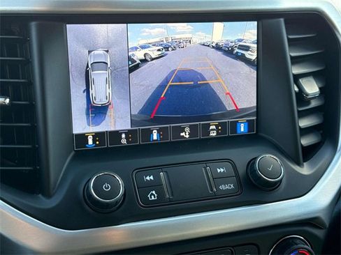 Used 2022 GMC Acadia SLT w/ Technology Package image 20