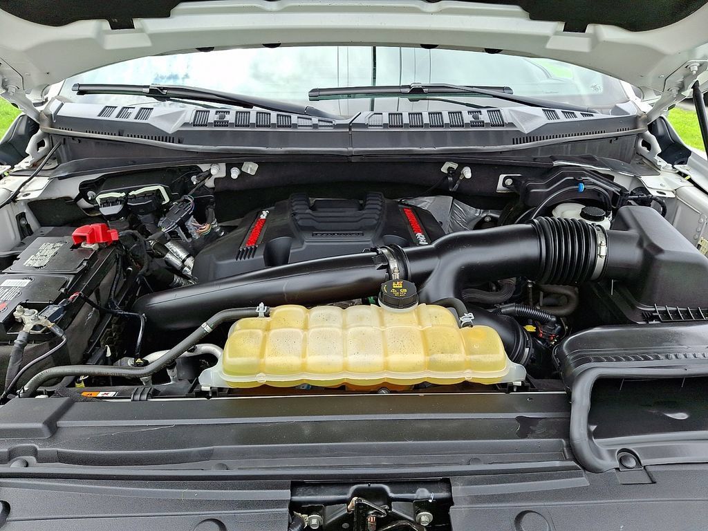 Used 2019 Ford F150 Raptor w/ Equipment Group 802A Luxury AWD/4WD image 36
