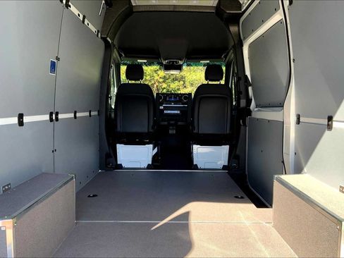 Used 2026 Mercedes-Benz Sprinter 2500 image 24