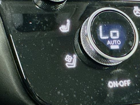 Certified 2026 INFINITI QX60 Luxe w/ Cargo Package FWD image 21
