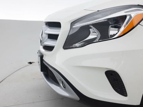 Used 2015 Mercedes-Benz GLA 250 4MATIC image 15