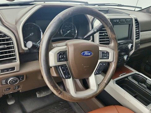 Used 2019 Ford F250 King Ranch w/ King Ranch Ultimate Package AWD/4WD image 14