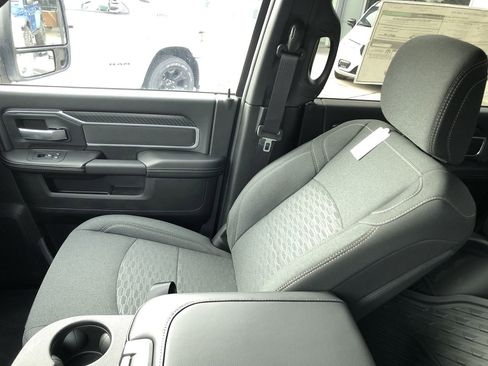 New 2025 RAM 2500 Big Horn image 30