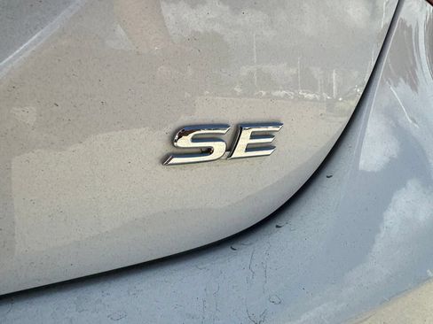 Used 2024 Toyota Camry SE FWD image 24