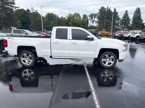 Used 2017 Chevrolet Silverado 1500 LT w/ All Star Edition AWD/4WD image 5