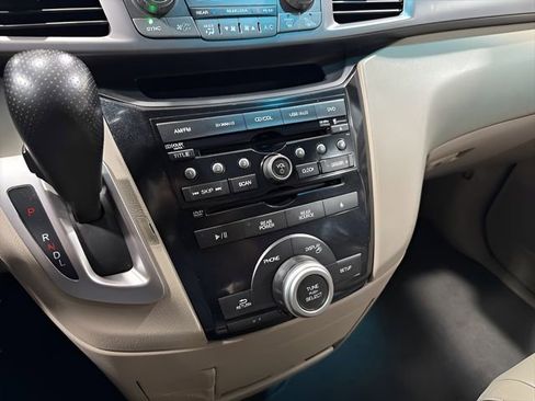 Used 2012 Honda Odyssey EX-L image 22