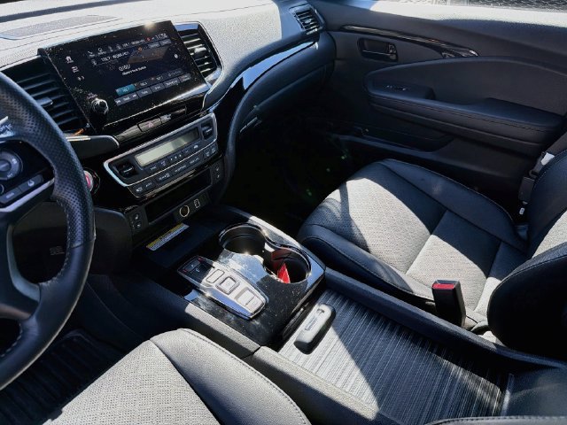 Used 2023 Honda Passport Elite image 20