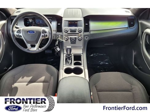 Used 2018 Ford Taurus SEL image 8