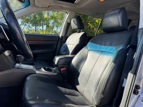 Used 2014 Subaru Outback 2.5i Limited w/ Moonroof Package image 11