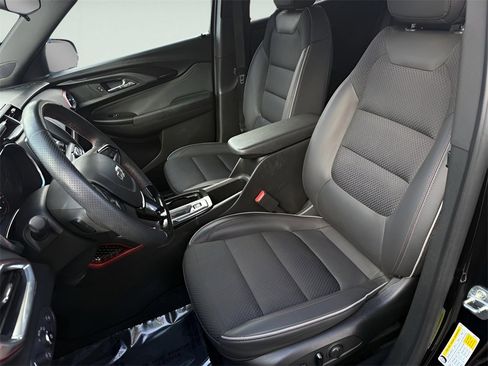 Used 2023 Chevrolet TrailBlazer RS image 16