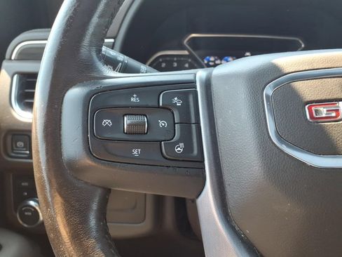 Used 2021 GMC Yukon SLT w/ SLT Premium Package AWD/4WD image 17