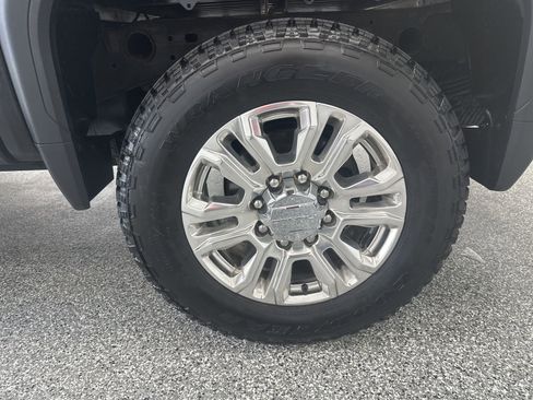 Used 2022 GMC Sierra 2500 Denali w/ Technology Package AWD/4WD image 21