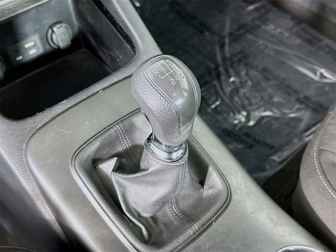 Used 2016 Kia Forte LX image 15