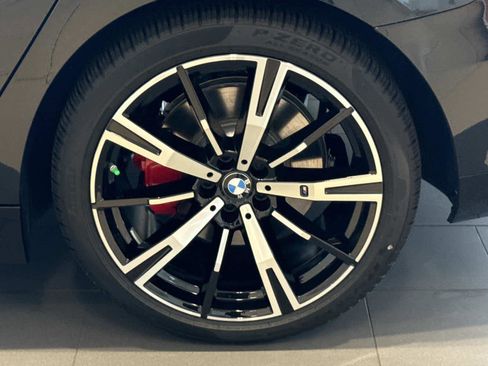 New 2026 BMW 530i xDrive w/ M Sport Package AWD/4WD image 12