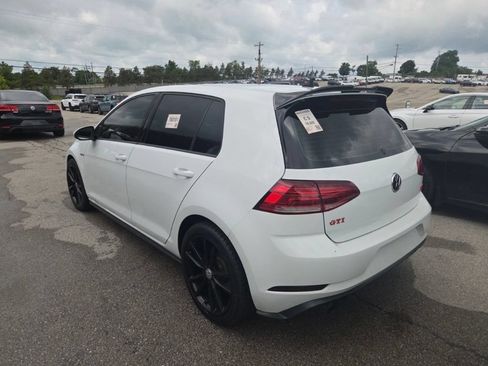Used 2018 Volkswagen GTI S FWD image 8
