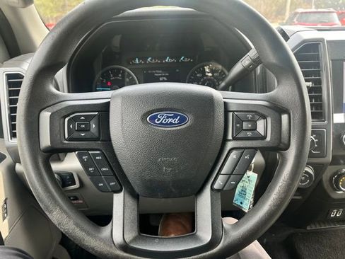 Used 2020 Ford F150 XLT w/ Trailer Tow Package AWD/4WD image 24