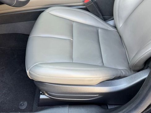 Used 2024 Lincoln Corsair AWD image 34