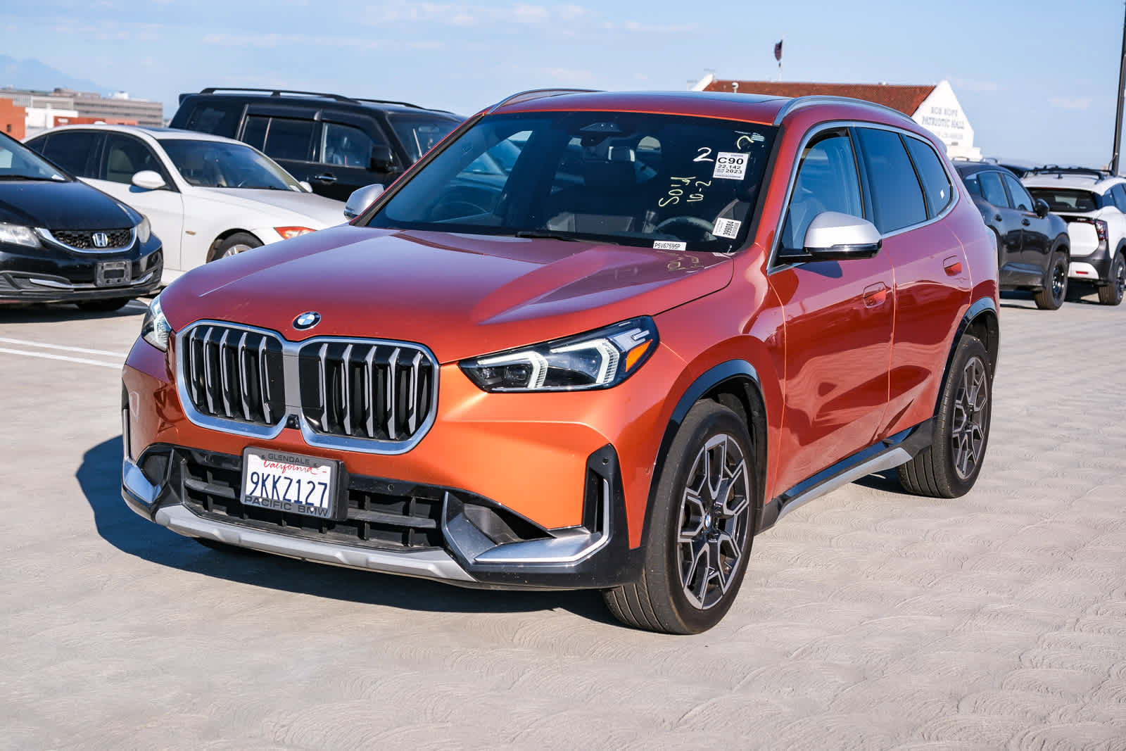 Used 2023 BMW X1 xDrive28i AWD/4WD image 1