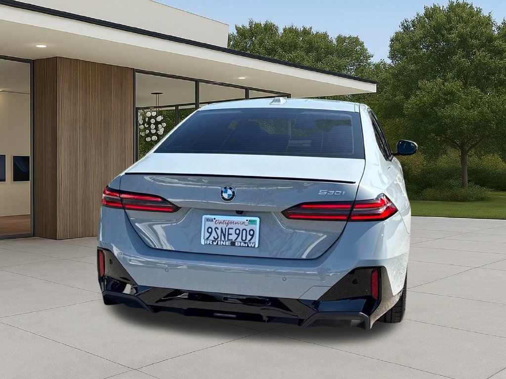 Certified 2025 BMW 530i w/ M Sport Package RWD image 8