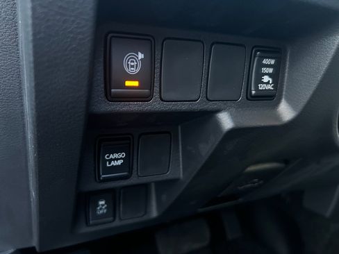 New 2026 Nissan Frontier SV w/ SV Convenience Package image 13