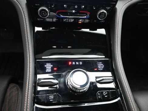 Used 2023 Jeep Grand Cherokee L Summit AWD/4WD image 18