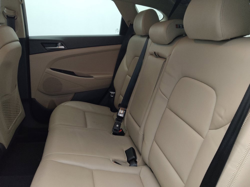 Used 2016 Hyundai Tucson Limited FWD image 18
