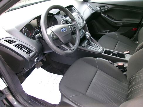 Used 2018 Ford Focus S image 14