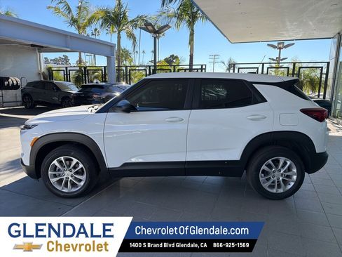 Certified 2024 Chevrolet TrailBlazer LS image 4