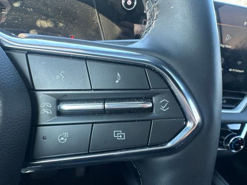 Used 2025 Chevrolet Equinox LT image 12