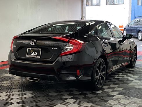 Used 2021 Honda Civic Sport image 6