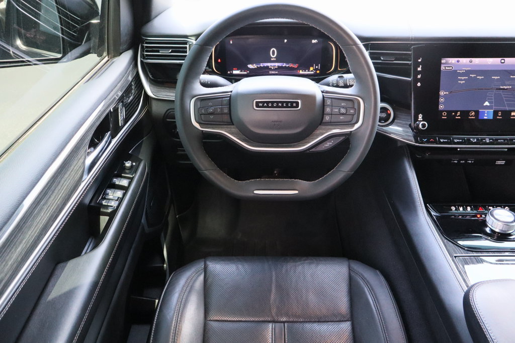Used 2022 Jeep Wagoneer Series III w/ Flexible Seating Group RWD image 24