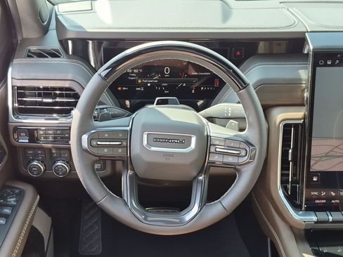 New 2026 GMC Yukon XL Denali Ultimate AWD/4WD image 10
