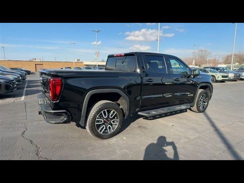Used 2024 GMC Sierra 1500 AT4 w/ Technology Package image 8