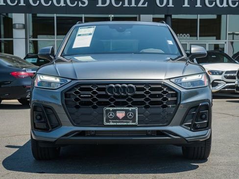Used 2024 Audi Q5 2.0T Premium AWD/4WD image 2
