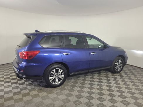 Used 2020 Nissan Pathfinder SL AWD/4WD image 10