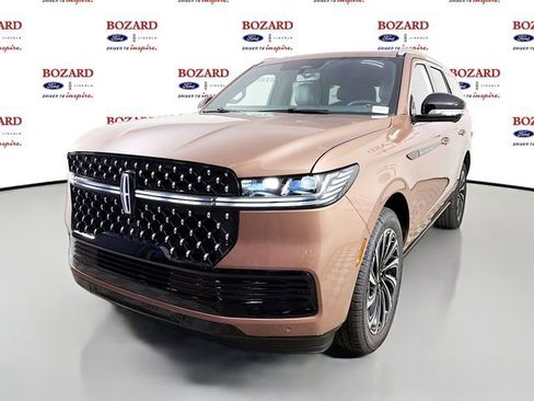 New 2026 Lincoln Navigator Black Label AWD/4WD image 4