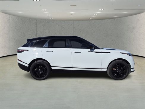 Used 2021 Land Rover Range Rover Velar R-Dynamic S image 2