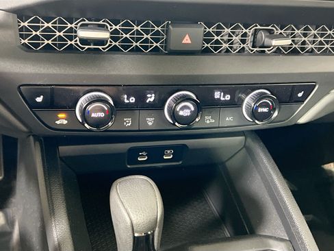 Used 2023 Honda Accord EX image 14