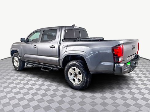 Used 2020 Toyota Tacoma SR image 6